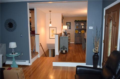 29 Country Rd, Woonsocket, RI 02895 photo 10