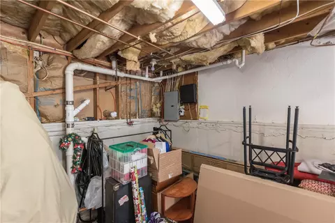 1307 Brookhaven Ln, Woonsocket, RI 02895 photo 20