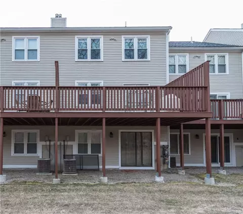 1307 Brookhaven Ln, Woonsocket, RI 02895 photo 23