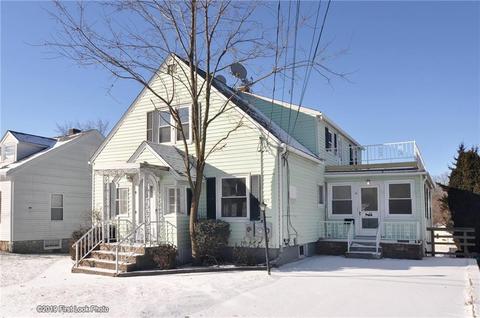 665 Mendon Rd, Woonsocket, RI 02895 photo 1