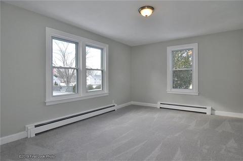 665 Mendon Rd, Woonsocket, RI 02895 photo 16