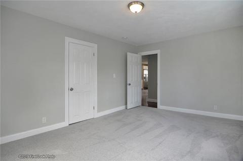 665 Mendon Rd, Woonsocket, RI 02895 photo 18