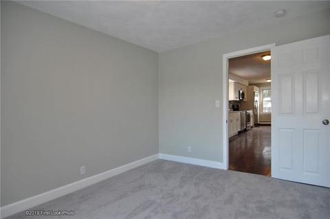 665 Mendon Rd, Woonsocket, RI 02895 photo 15