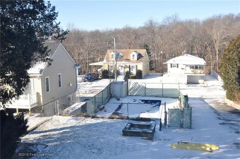 665 Mendon Rd, Woonsocket, RI 02895 photo 29