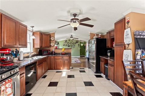 33 Lear Dr, Coventry, RI 02816 photo 9