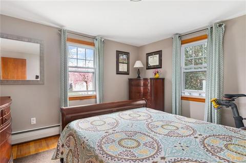 69 Myrtle Ave, Warwick, RI 02886 photo 11