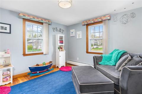 69 Myrtle Ave, Warwick, RI 02886 photo 8
