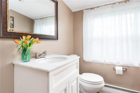 69 Myrtle Ave, Warwick, RI 02886 photo 15