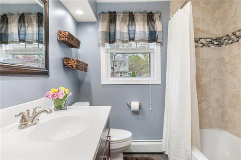 69 Myrtle Ave, Warwick, RI 02886 photo 10
