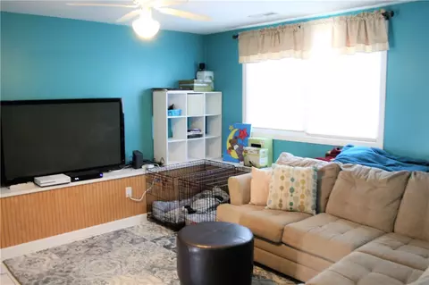83 Carder Rd, Warwick, RI 02889 photo 13