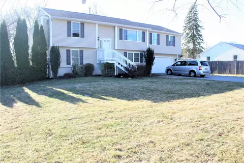 83 Carder Rd, Warwick, RI 02889 photo 1