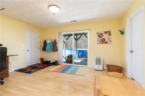 65 Boylston St, Warwick, RI 02889 photo 20