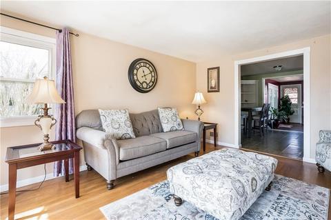 3 Rodney Rd, Warwick, RI 02889 photo 6