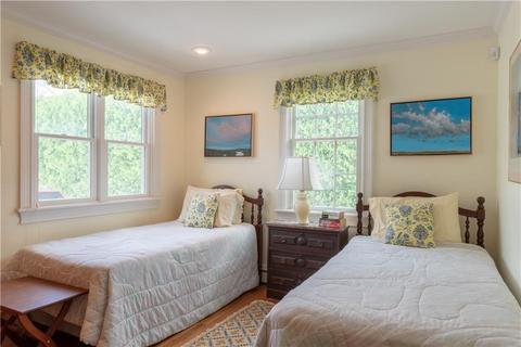 17 Champlin Dr, Westerly, RI 02891 photo 15