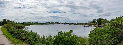 17 Champlin Dr, Westerly, RI 02891 photo 29