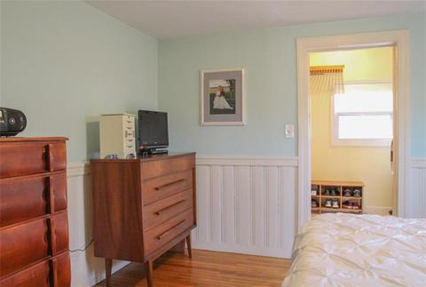 72 Maple Ln, Bristol, RI 02809 photo 10