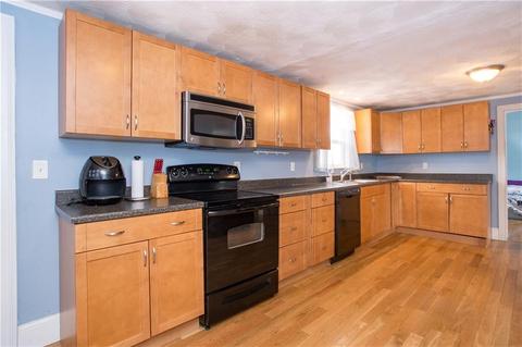 55 Heath Ave, Warwick, RI 02888 photo 9