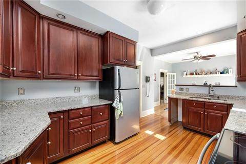 55 Glen Rd, Woonsocket, RI 02895 photo 13