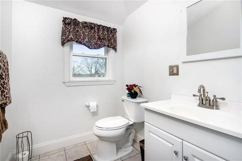 55 Glen Rd, Woonsocket, RI 02895 photo 27
