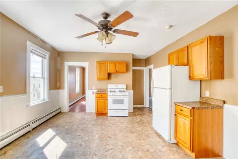 193 Burnside Ave, Woonsocket, RI 02895 photo 5