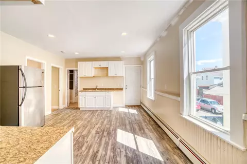 193 Burnside Ave, Woonsocket, RI 02895 photo 10
