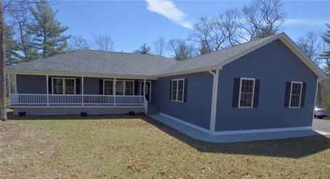 6 Easy St, Sterling, CT 06377 photo 1