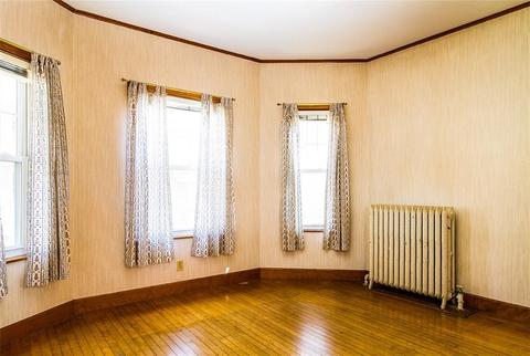 465 Coggeshall St, Fall River, MA 02721 photo 5