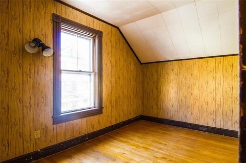 465 Coggeshall St, Fall River, MA 02721 photo 24