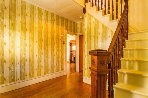 465 Coggeshall St, Fall River, MA 02721 photo 17