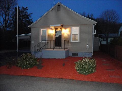 36 Cliffe Ave, Woonsocket, RI 02895 photo 1