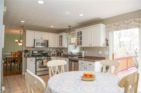 21 Tex Ct, Warwick, RI 02886 photo 18