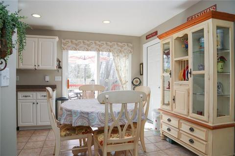 21 Tex Ct, Warwick, RI 02886 photo 17