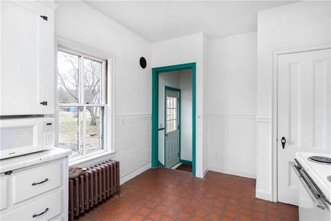 302 Douglas Hook Rd, Glocester, RI 02814 photo 6