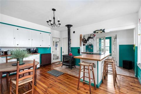 302 Douglas Hook Rd, Glocester, RI 02814 photo 8