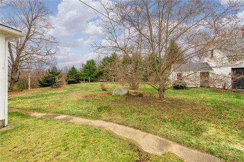 302 Douglas Hook Rd, Glocester, RI 02814 photo 30