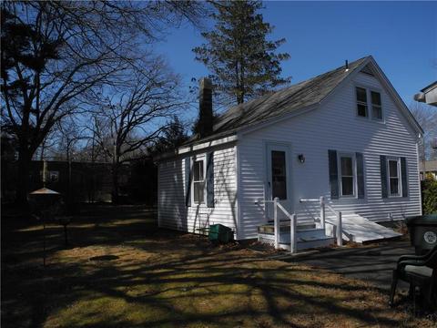 10 Vale St, Coventry, RI 02816 photo 2