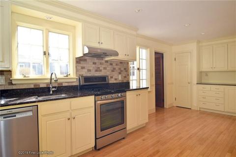 200 Ferry Rd, Bristol, RI 02809 photo 12