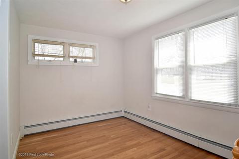 331 Manolla Ave, Warwick, RI 02888 photo 13