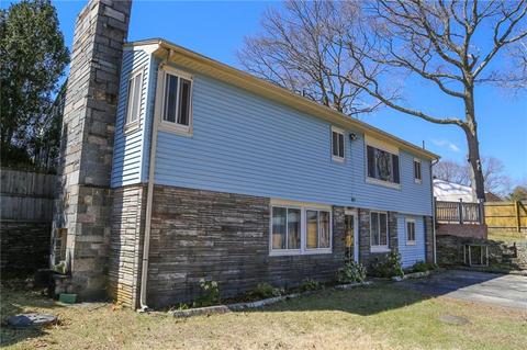 61 Marigold Dr, Warwick, RI 02889 photo 4