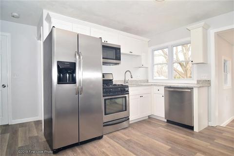 16 Middle St, Warren, RI 02885 photo 4