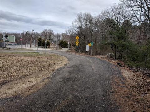1660 Flat River Rd, Coventry, RI 02816 photo 4