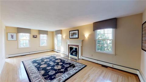 70 Timberline Rd, Warwick, RI 02886 photo 4