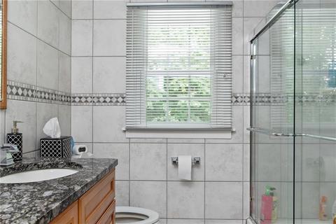 70 Timberline Rd, Warwick, RI 02886 photo 16