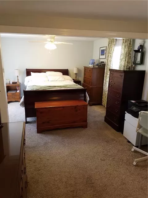 69 Merle St, Warwick, RI 02889 photo 8