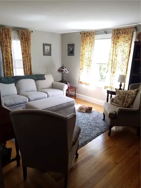 69 Merle St, Warwick, RI 02889 photo 10