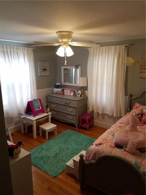 69 Merle St, Warwick, RI 02889 photo 12