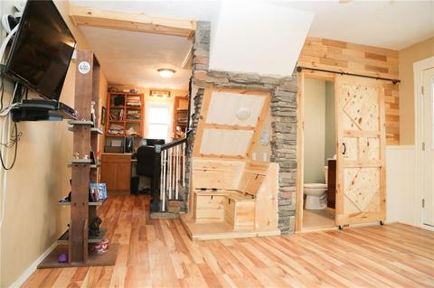 176 Joffre Ave, Woonsocket, RI 02895 photo 8