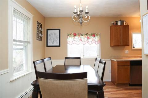 176 Joffre Ave, Woonsocket, RI 02895 photo 2