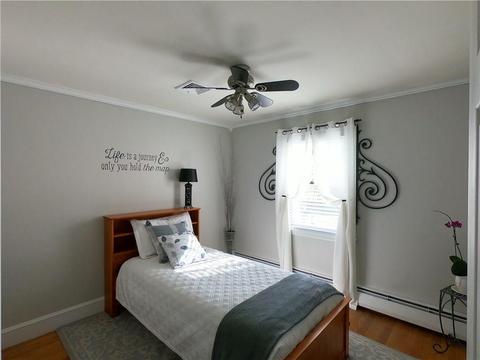 267 Maple St, Warwick, RI 02888 photo 8