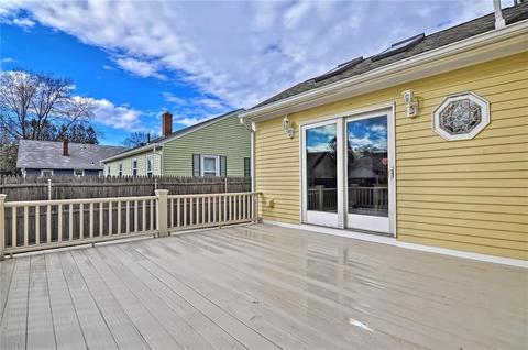 393 Maple St, Warwick, RI 02888 photo 34